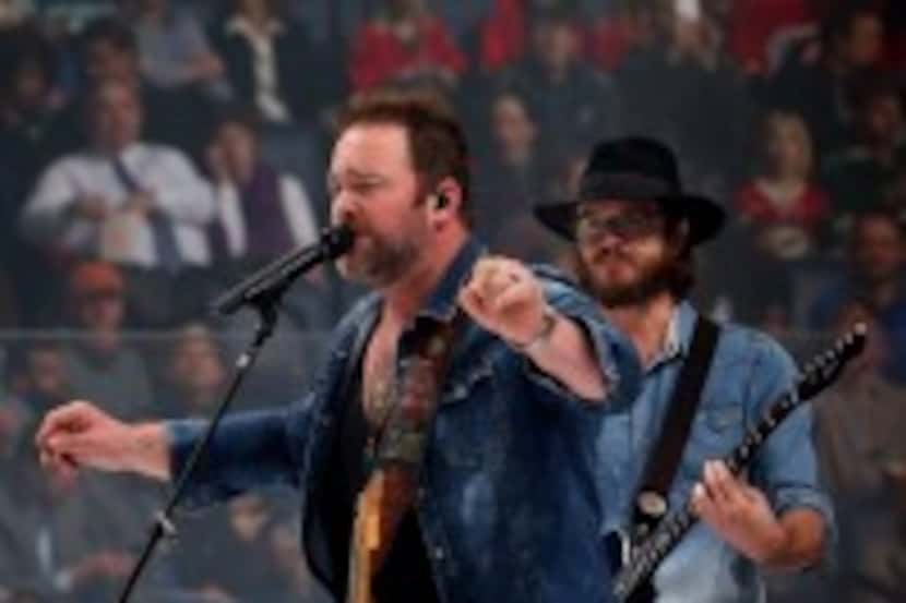  Country music singer and songwriter Lee Brice, who performed during the 2016 Honda NHL...