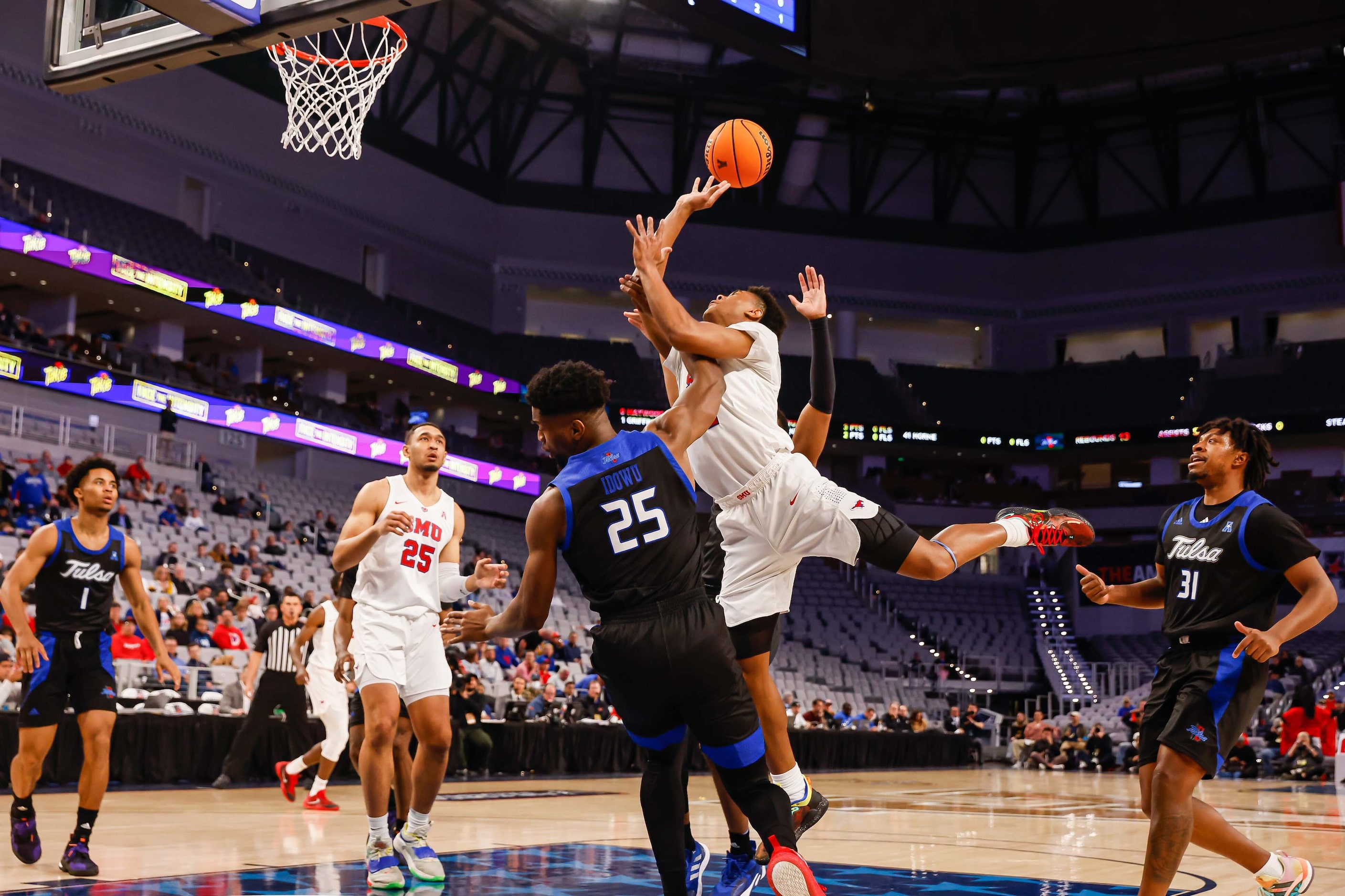 Southern Methodist Mustangs guard Zhuric Phelps (1) loses the ball as he goes for a shot as...