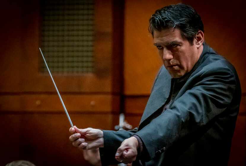 Miguel Harth-Bedoya, director musical de la Orquesta Sinfónica de Fort Worth dirigió “Dances...