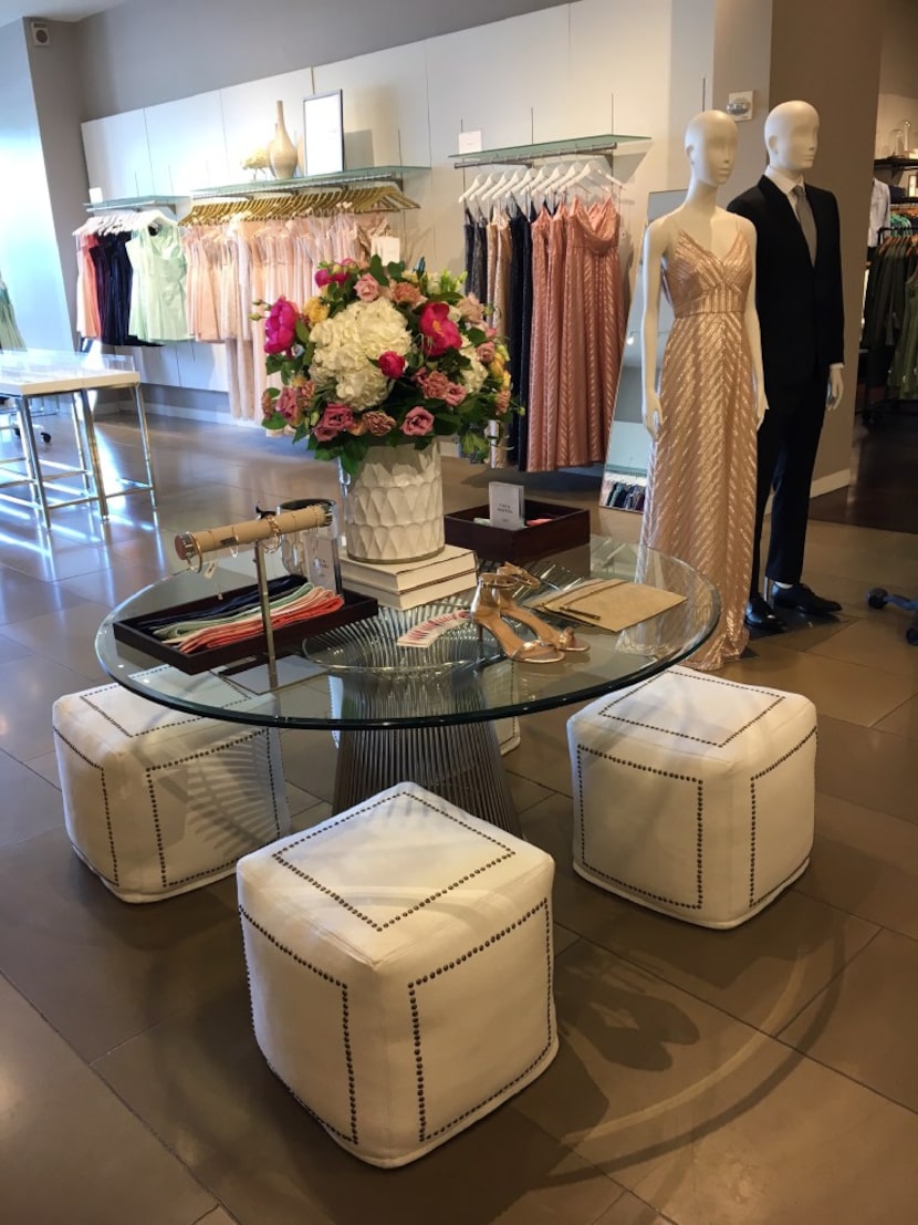 Banana Republic in the Galleria Dallas debuted  a bridesmaid dress shop on June 15 called...