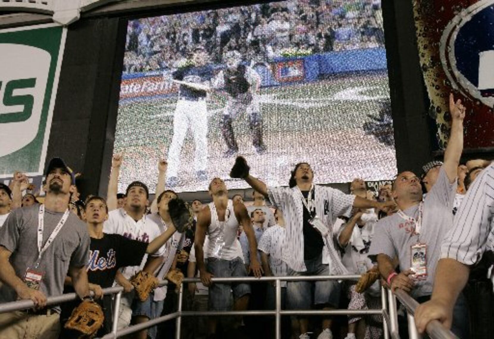 Baseball In Pics on X: Josh Hamilton hit a record 28 home runs in the  first round of the home run derby, July 14, 2008.   / X