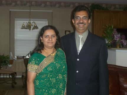Viju Mathew (right) and his wife, Mariamma Viju.