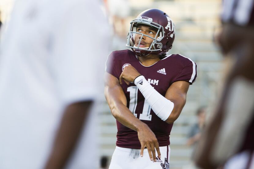 Texas A&M Aggies quarterback Kellen Mond (11) warms up prior to a matchup between the Texas...