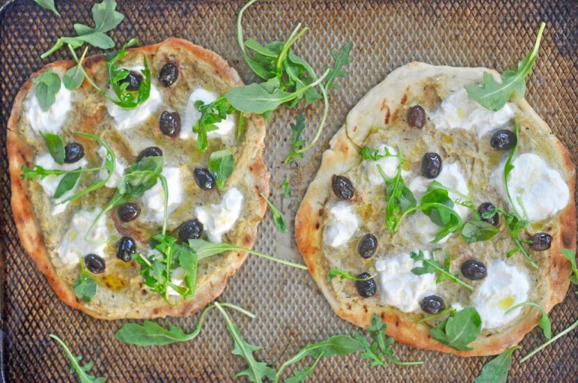 Artichoke and ricotta pizzas 