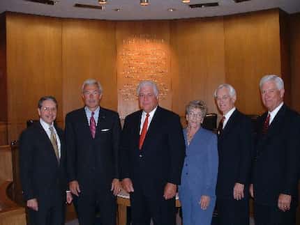 Reynolds, at far right, in a photo taken as he joined the Highland Park town council in 2004. 