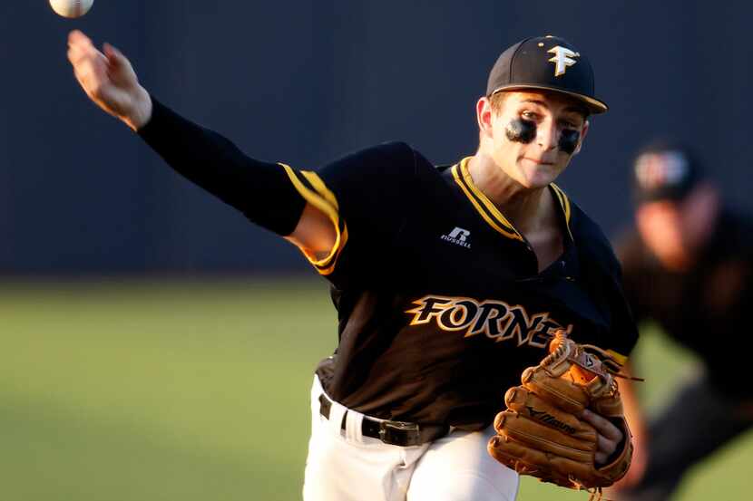 Forney pitcher Austin Ream (2) delivers a fastball to a Prosper batter during the bottom of...