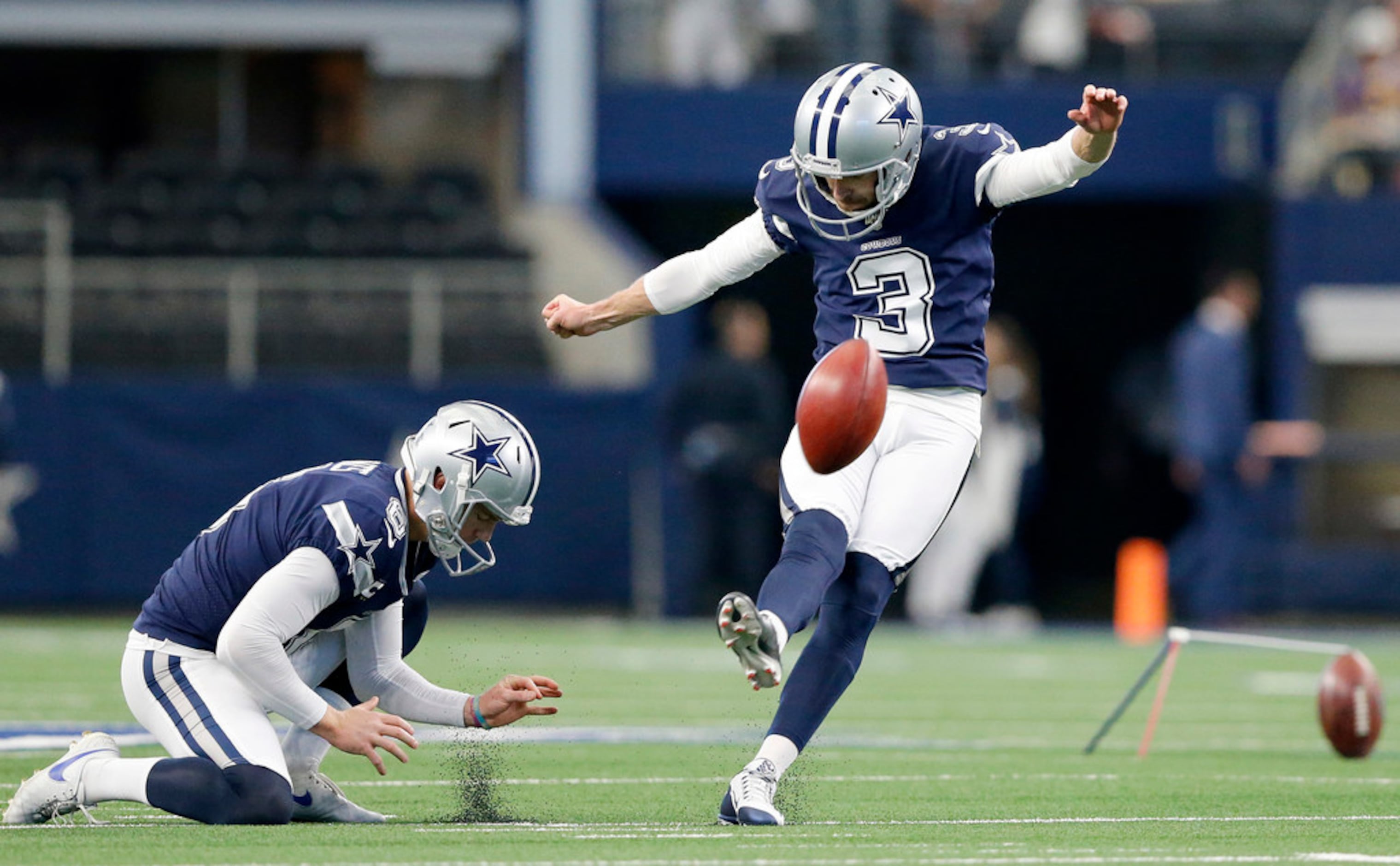 How a 'weird' coin toss almost forced the Cowboys to kick off in both  halves vs. Rams