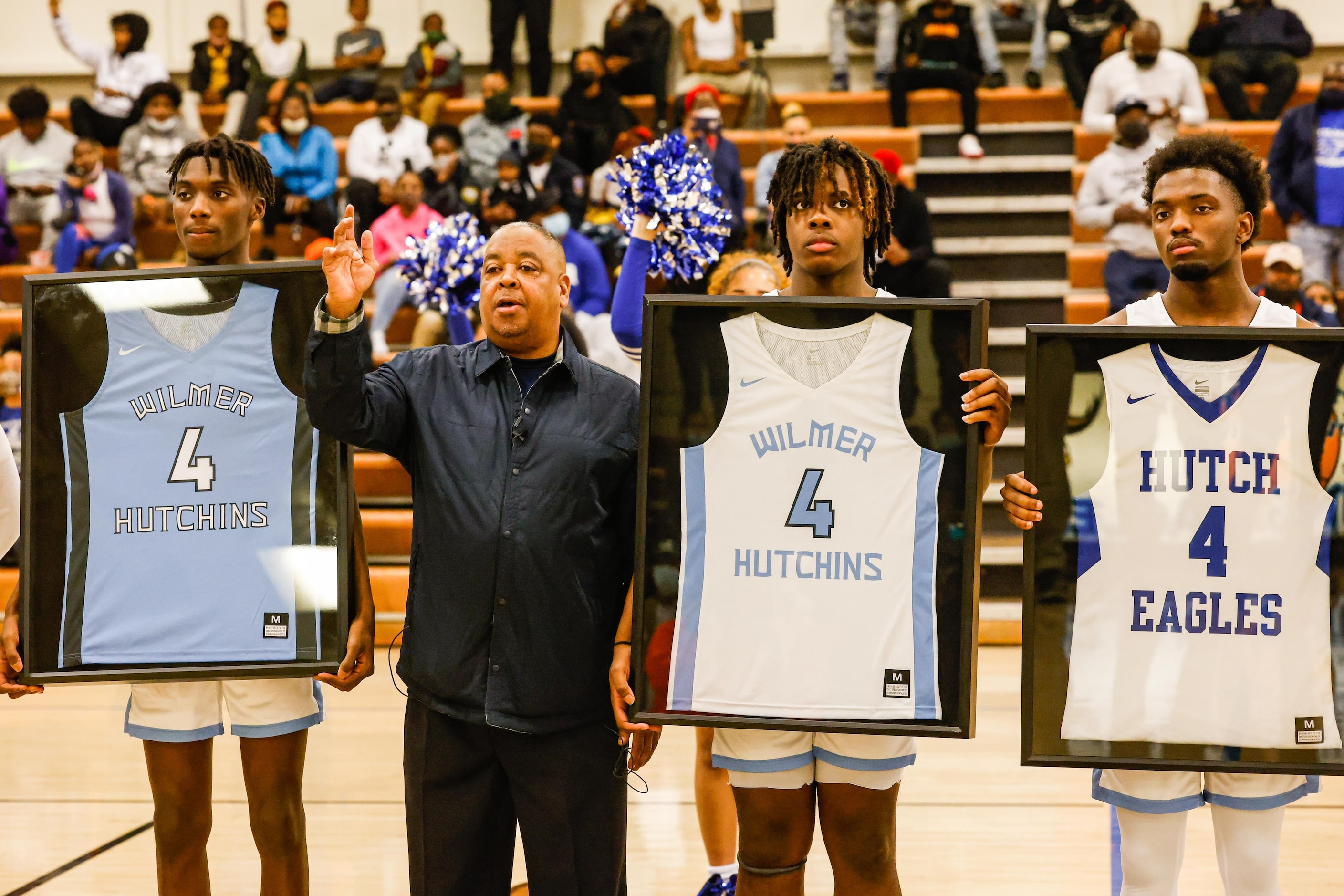 From left, DeShon Shorter, Former NBA basketball player Michael Anthony Jerome "Spud" Webb,...