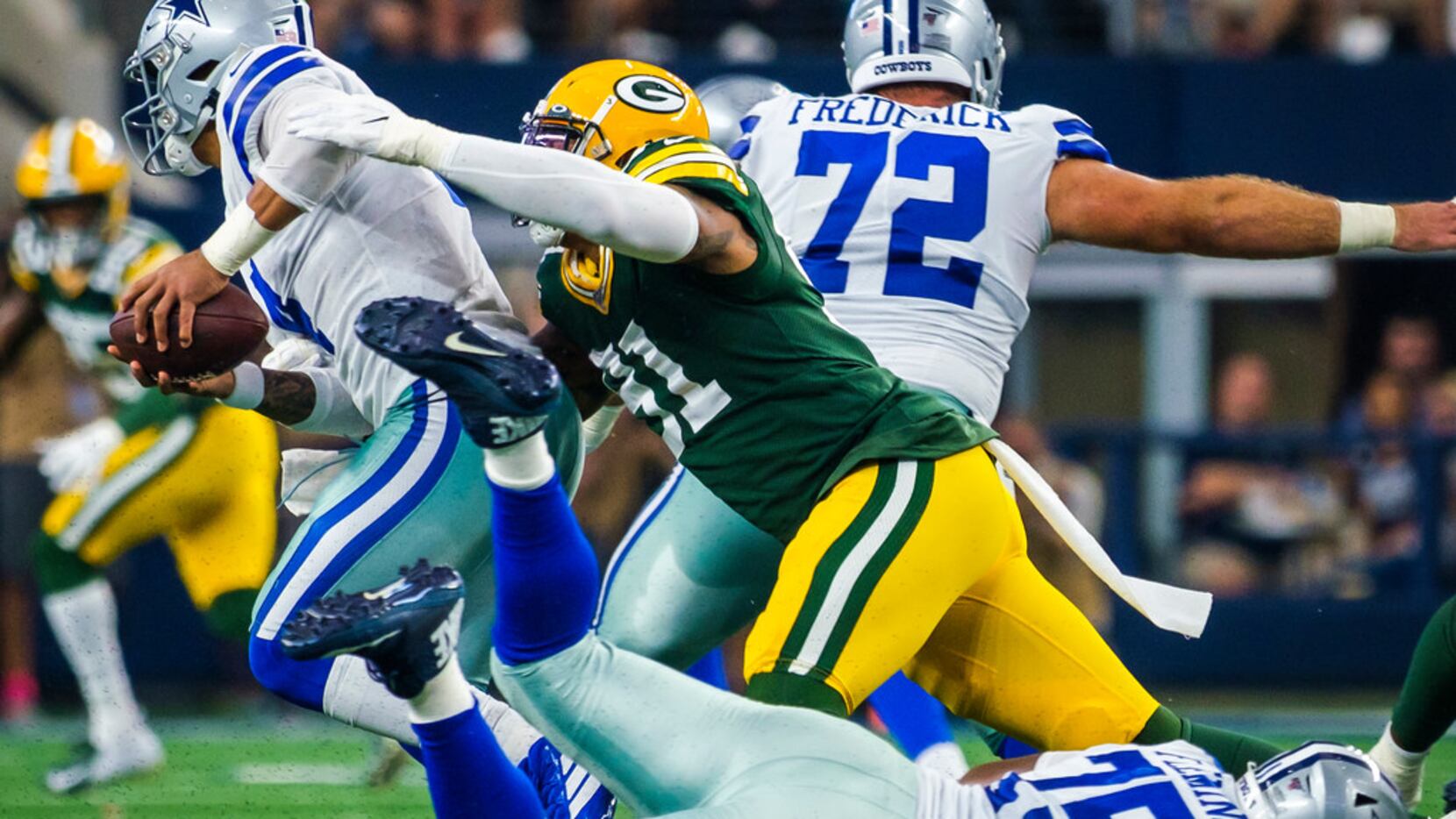 National reaction to Cowboys-Packers: 'Refs need to burn this tape