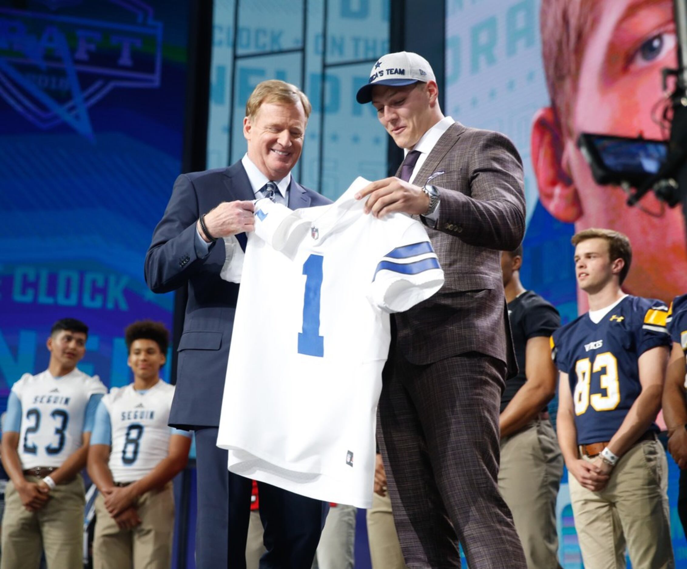 NFL draft recap: Get the scoop and analysis on every move the