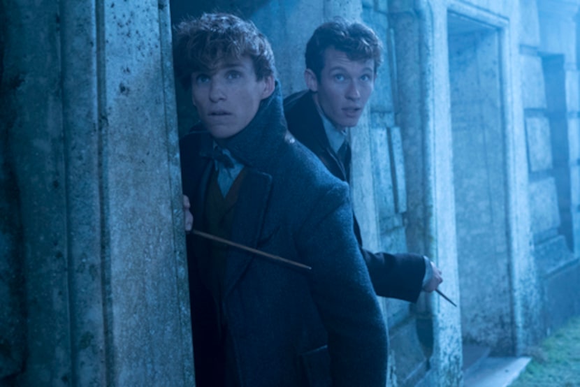 Eddie Redmayne y Callum Turner (Warner Bros. Pictures)