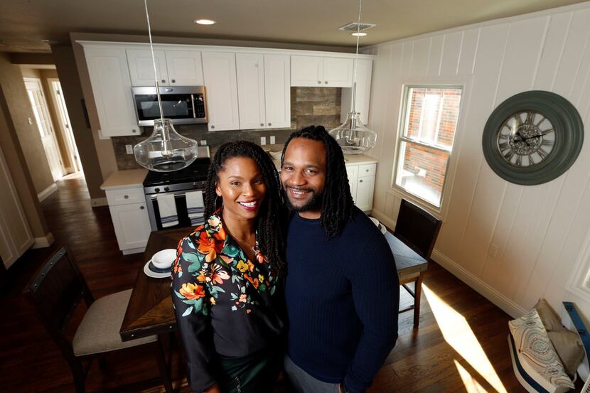 Ashley and Andy Williams are stars of the new show on HGTV's 'Flip or Flop Fort Worth.' 