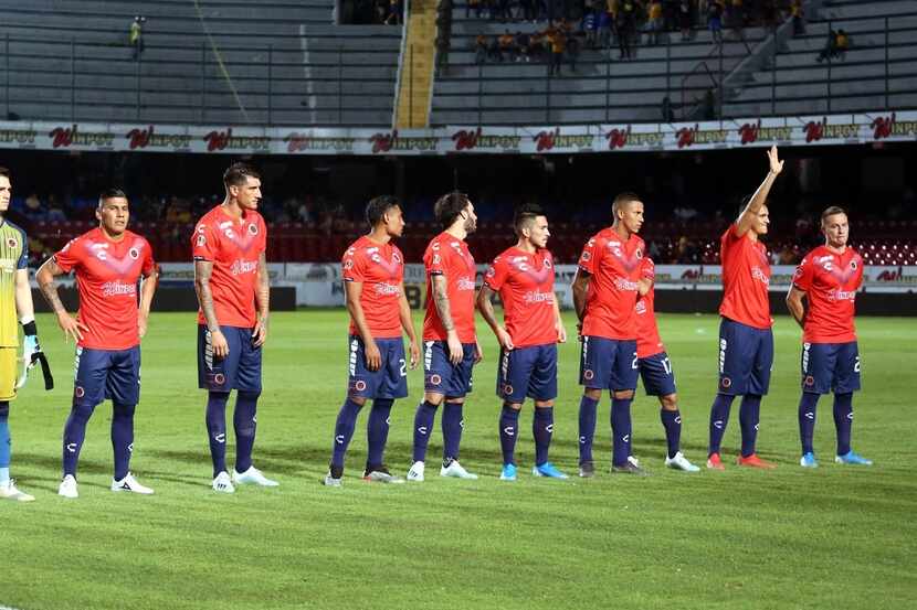 Los Tiburones Rojos de Veracruz protestaron los primeros 5 minutos del partido de la Liga MX...