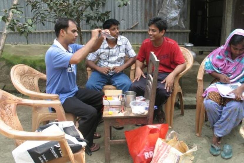 
iKormi volunteers in Bangladesh use Thabit Pulak’s home-based rapid arsenic water test and...