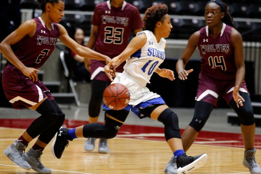 Mansfield Timberview guard Destiny Jackson (2) strips the ball from Mansfield Summit guard...