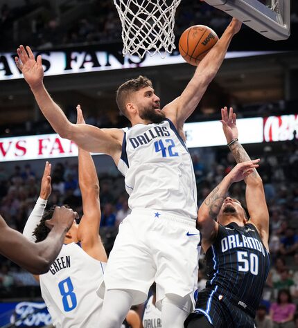 Orlando Magic guard Cole Anthony (50) was fouled by Dallas Mavericks forward Maxi Kleber...