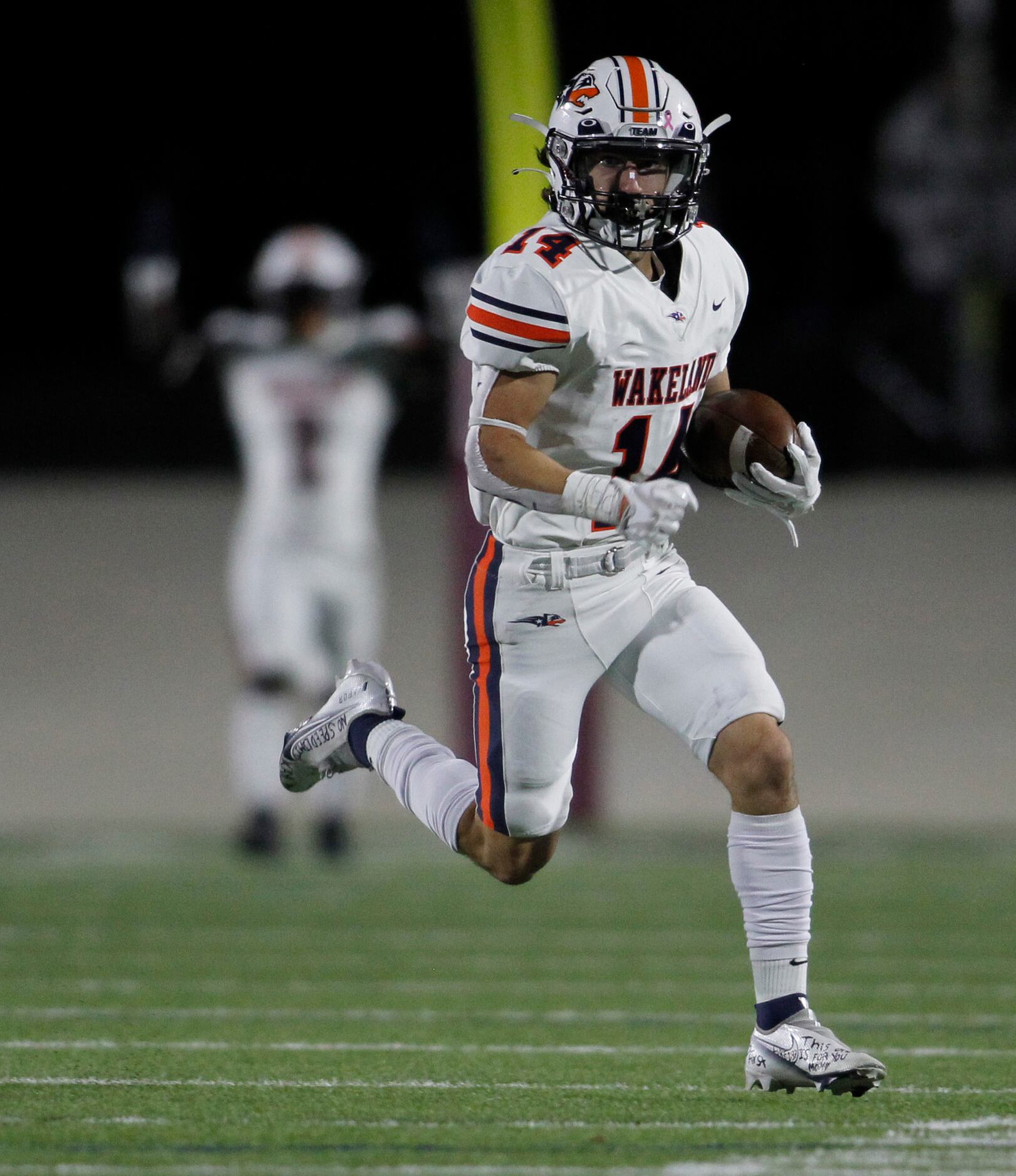 Frisco Wakeland receiver Ashdyn Kahouch (14)  catches a deep crossing route for a long...