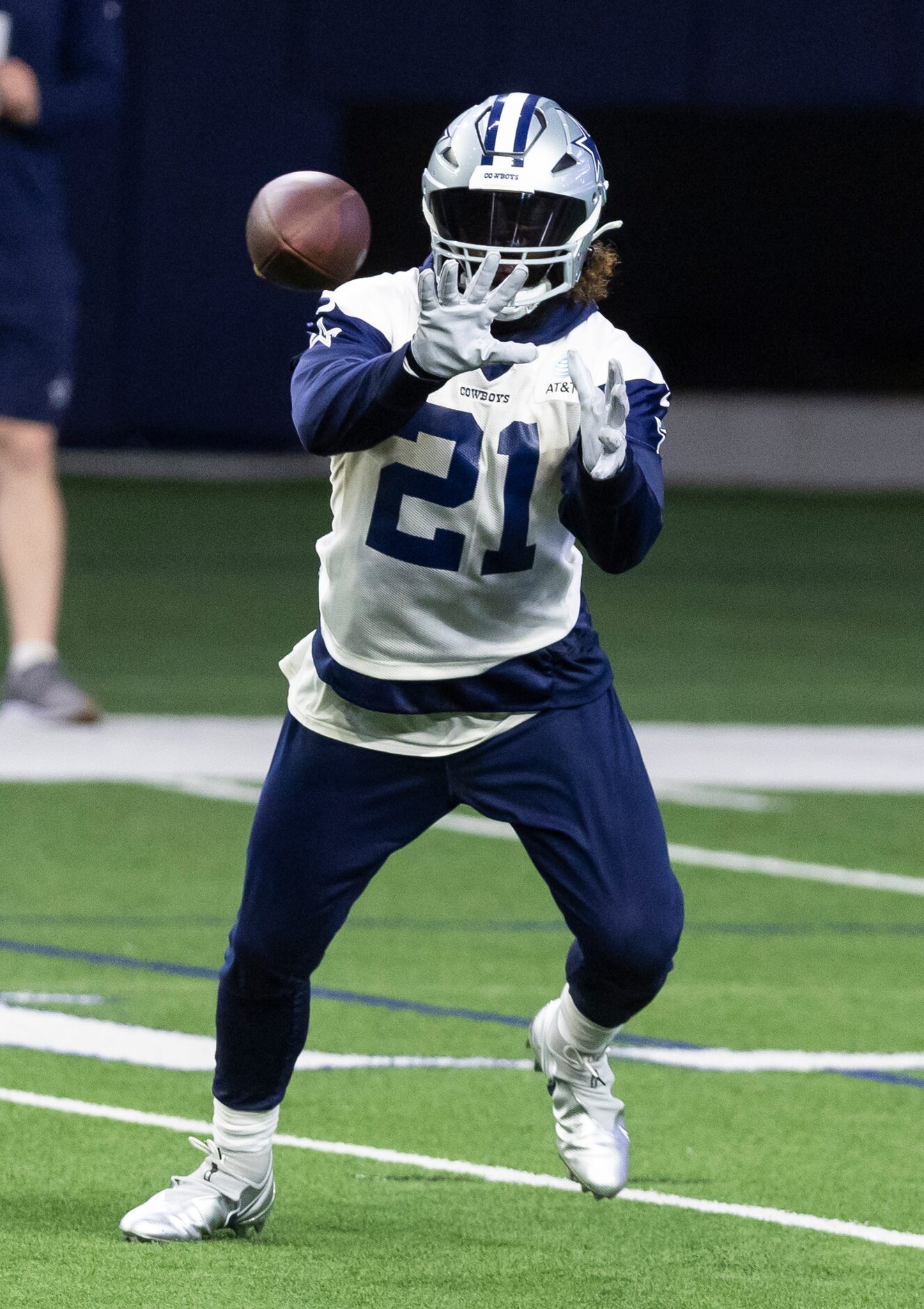 Dallas Cowboys running back Ezekiel Elliott catches a pass during a minicamp practice at The...