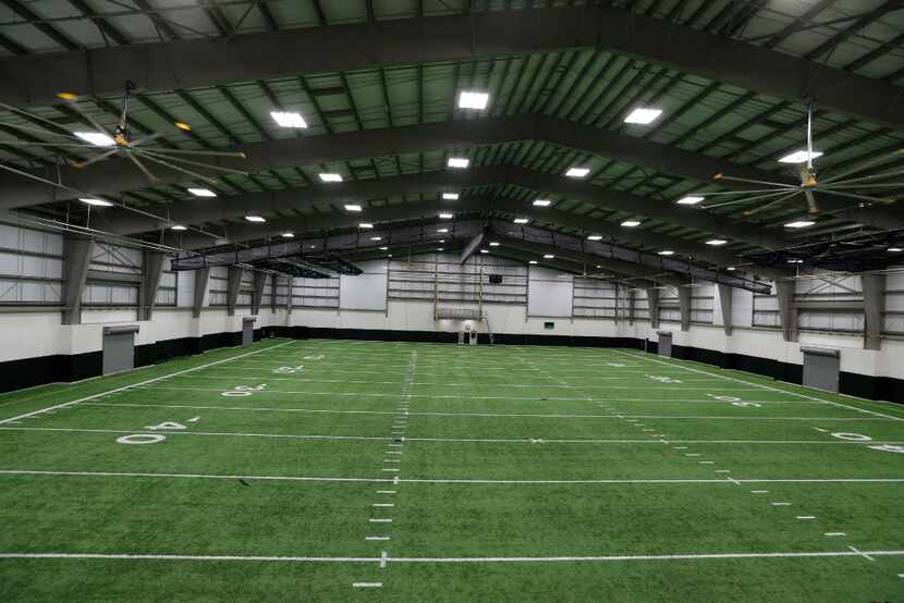 The new Indoor practice facilities interior at Arlington High School in Arlington. (Nathan...