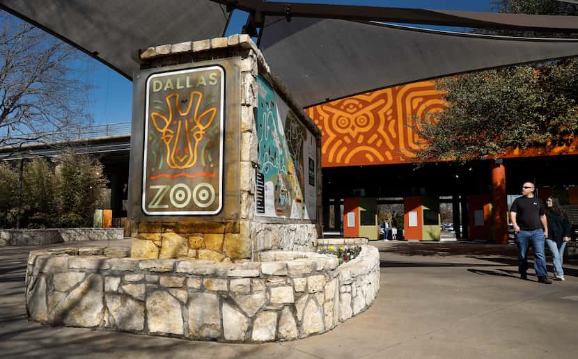 The main entrance past ticketing at the Dallas Zoo, February 9, 2023.