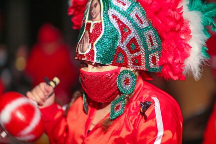 El cubrebocas es una de las precaciones que grupos de danza están tomando durante las...