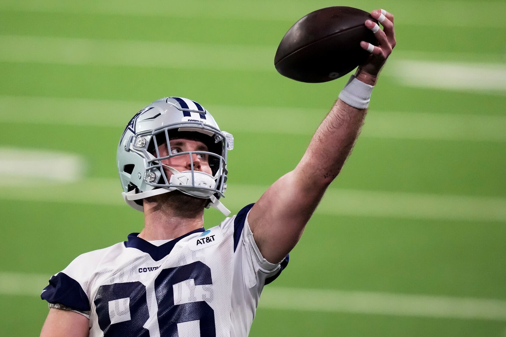 Cowboys training camp photos: Dalton Schultz father-son time and more from  Thursday's practice