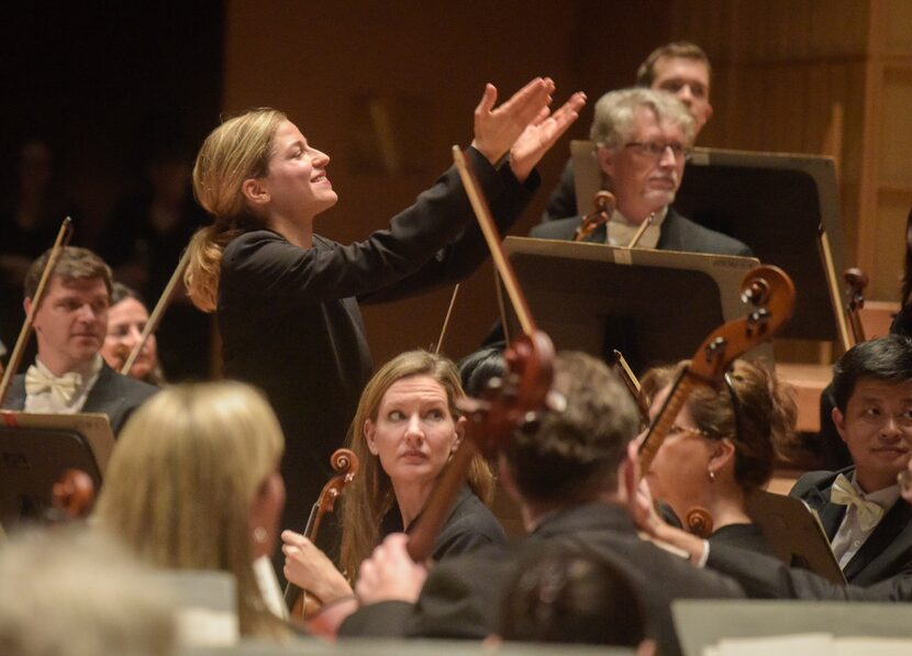 Karina Canellakis acknowledges the soloists that played during Dallas  performance of...