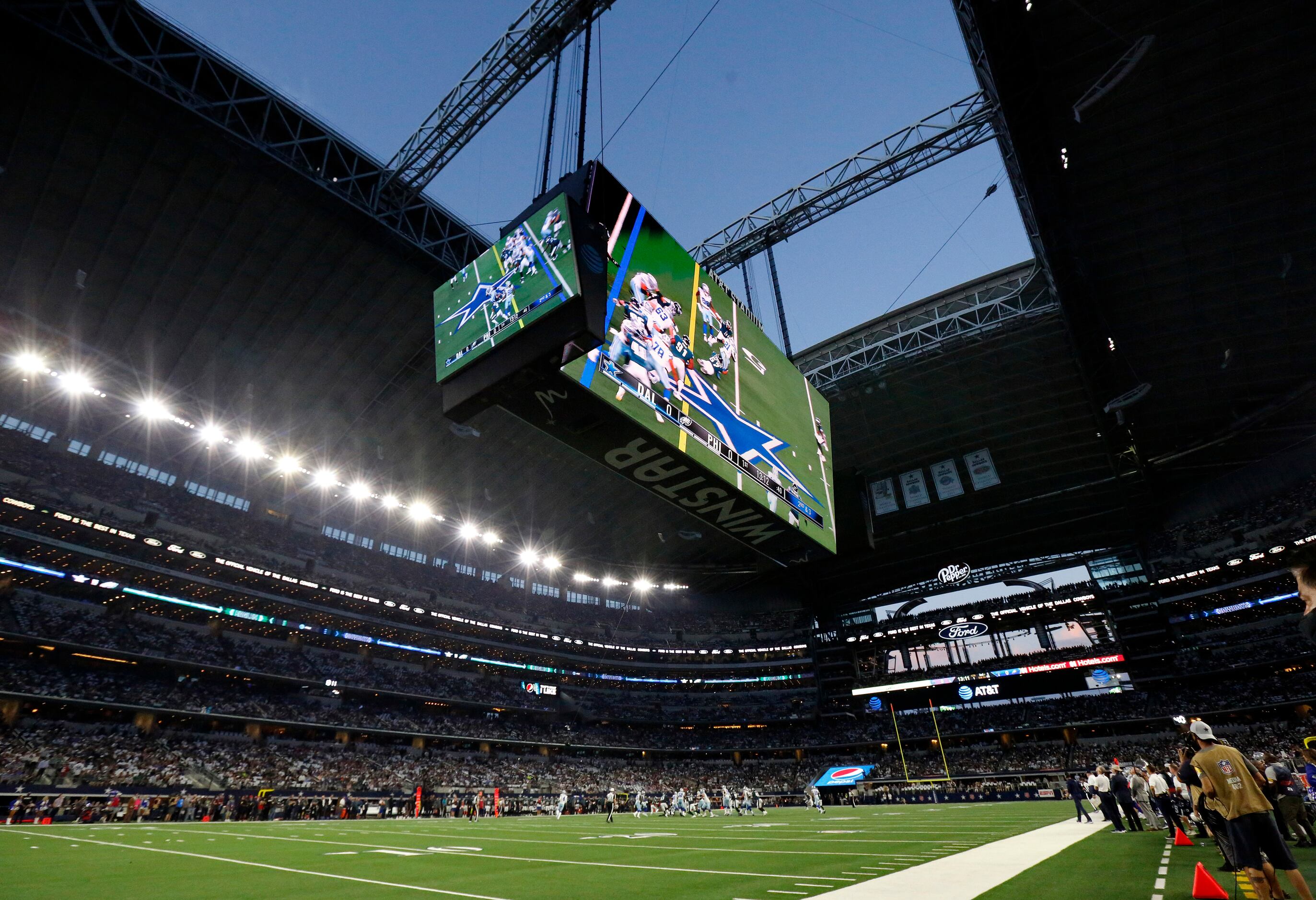 Opening Of The Roof, New Dallas Cowboys Stadium (First Ever Game) 