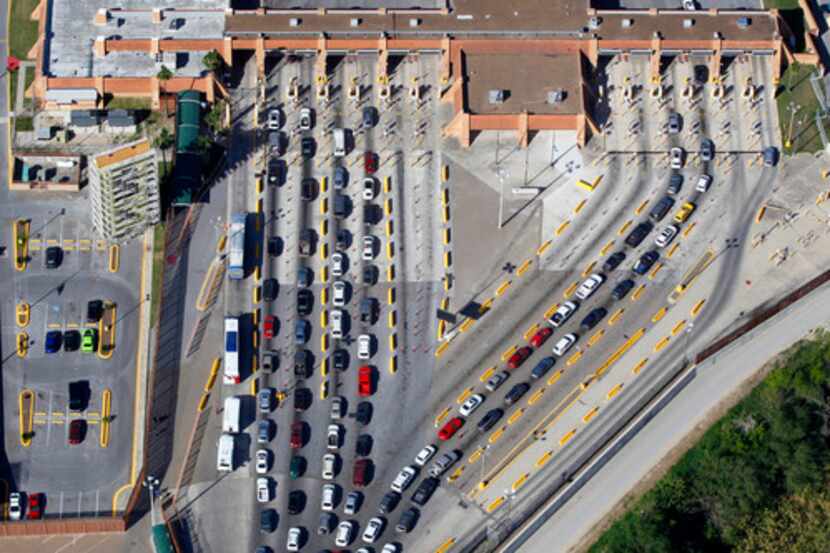 El sábado 25 y domingo 26 habrá jornada de cancelación de permisos temporales de importación...