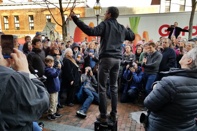 Democrat Beto O'Rourke spoke to an overflow crowd Thursday outside Popovers on the Square in...