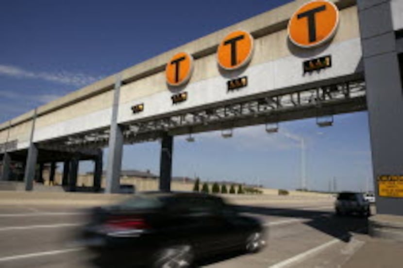 The North Texas Tollway Authority plans to post the names of more than 25,000 drivers who...