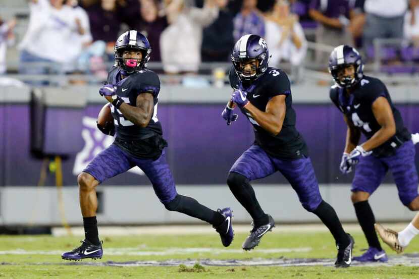 TCU Horned Frogs wide receiver KaVontae Turpin (25) races across the field for a long third...