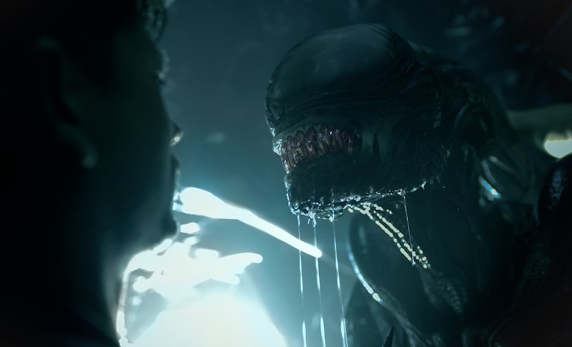 Esta imagen proporcionada por 20th Century Studios muestra a Xenomorfo en una escena de...