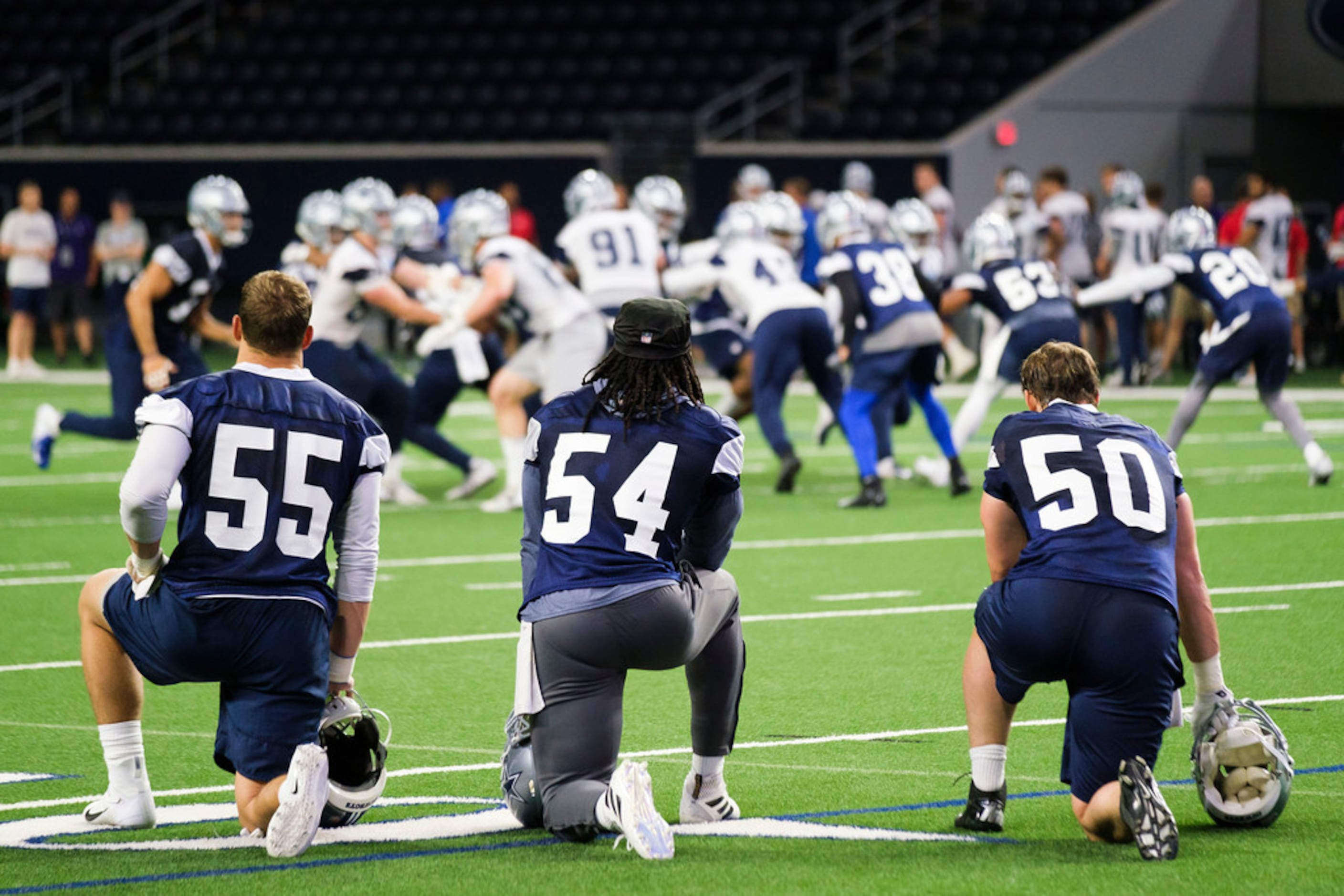 Dallas Cowboys Jaylon Smith 54 Sean Lee 50 Leighton Vander Esch 55