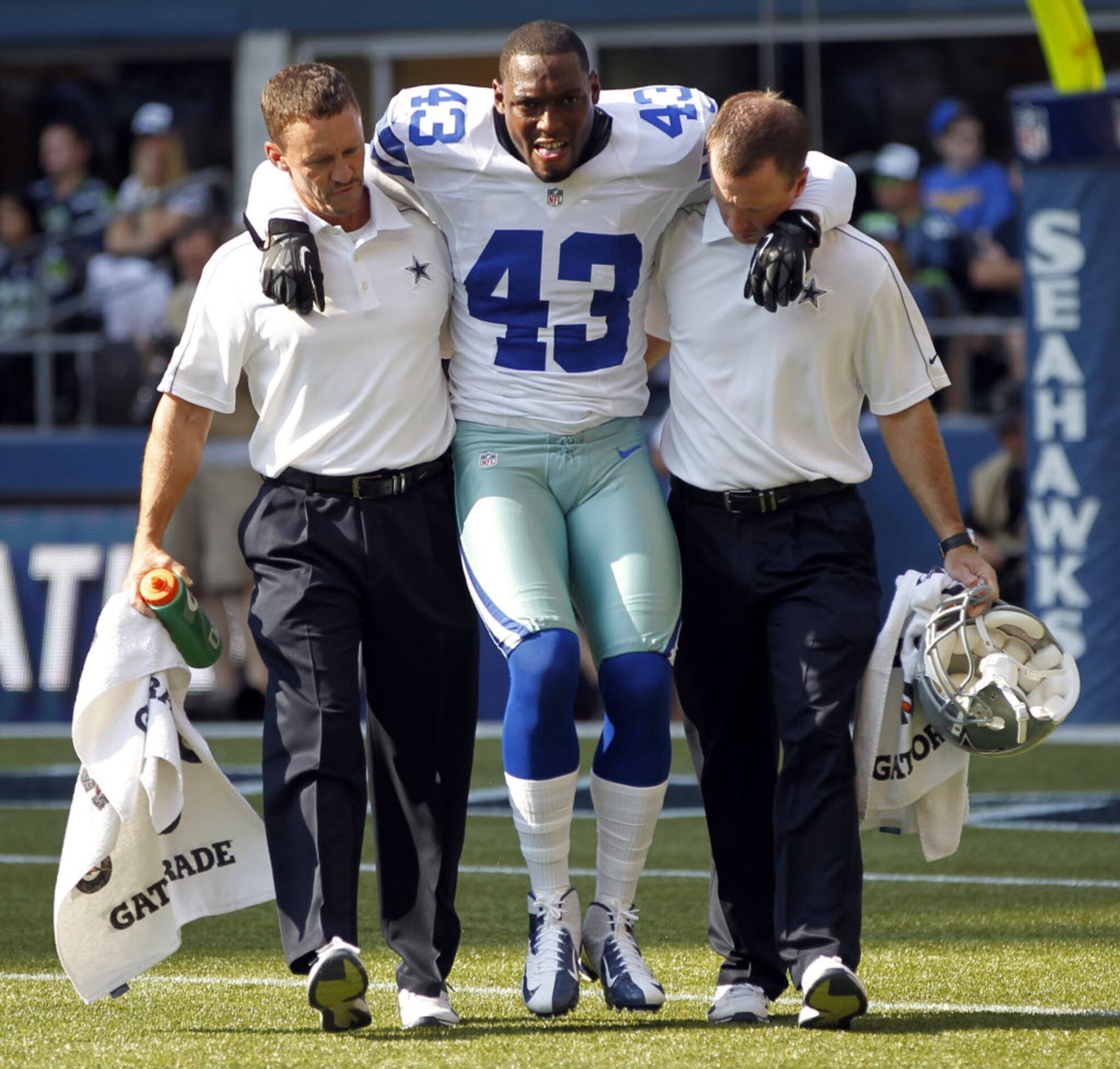 Dallas Cowboys Safety Barry Church Injured While Eating a Jolly Rancher