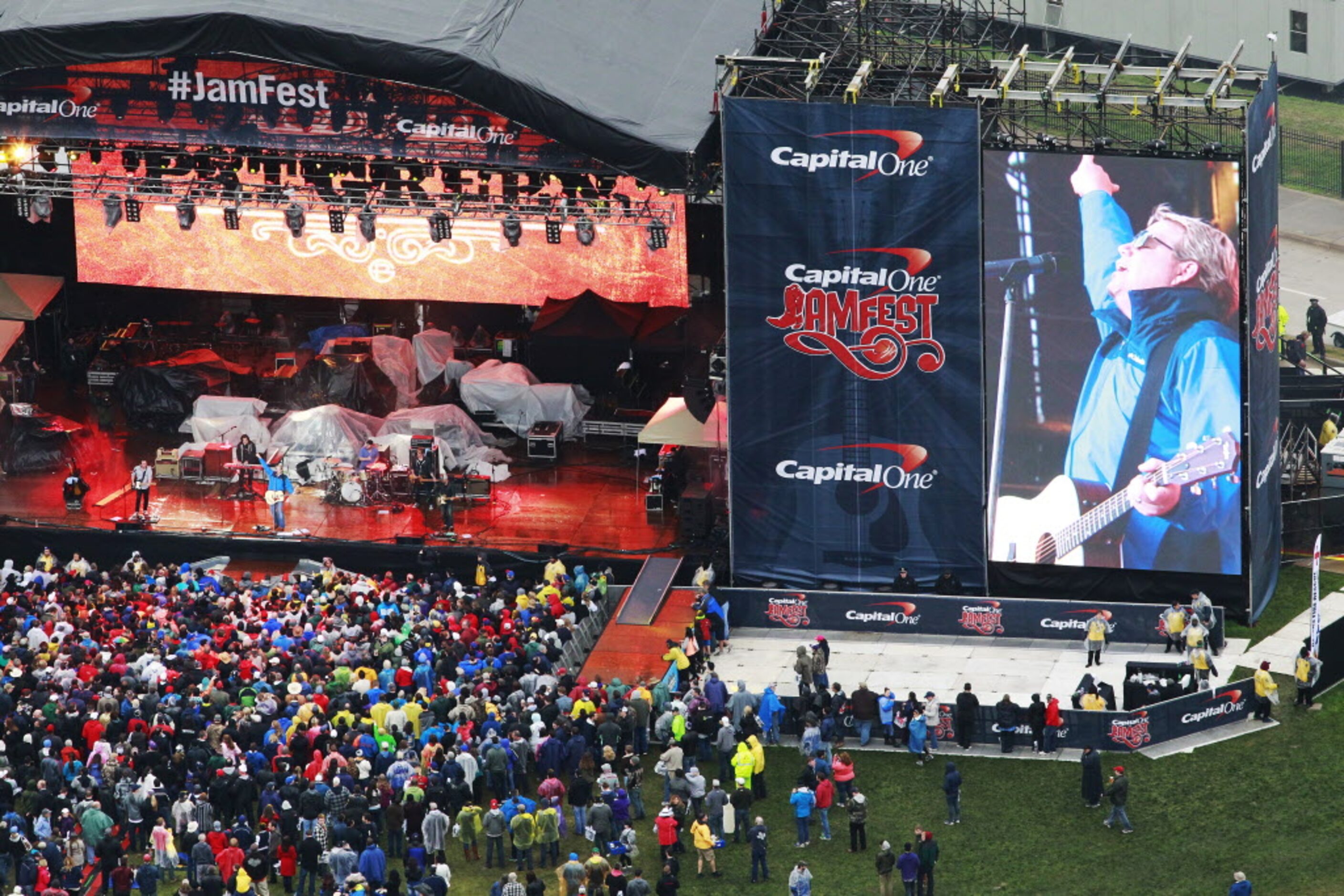 Pat Green of Fort Worth performs to a small crowd on Sunday, April 6, 2014 at Reunion Park...