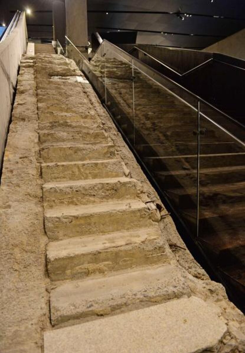 
The Survivors Staircase is the battered remnants of the Vesey Street steps.
