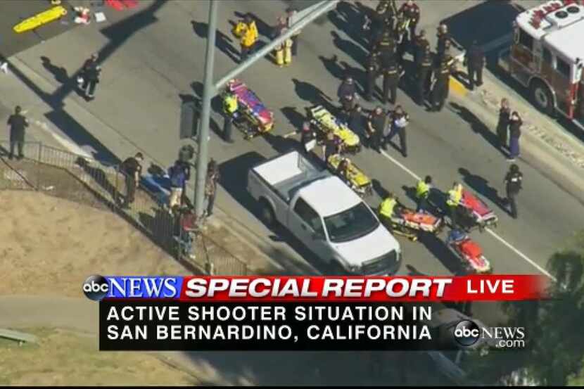 Esta imagen de KABC TV en Los Ángeles muestra el sitio donde se dio un tiroteo en San...