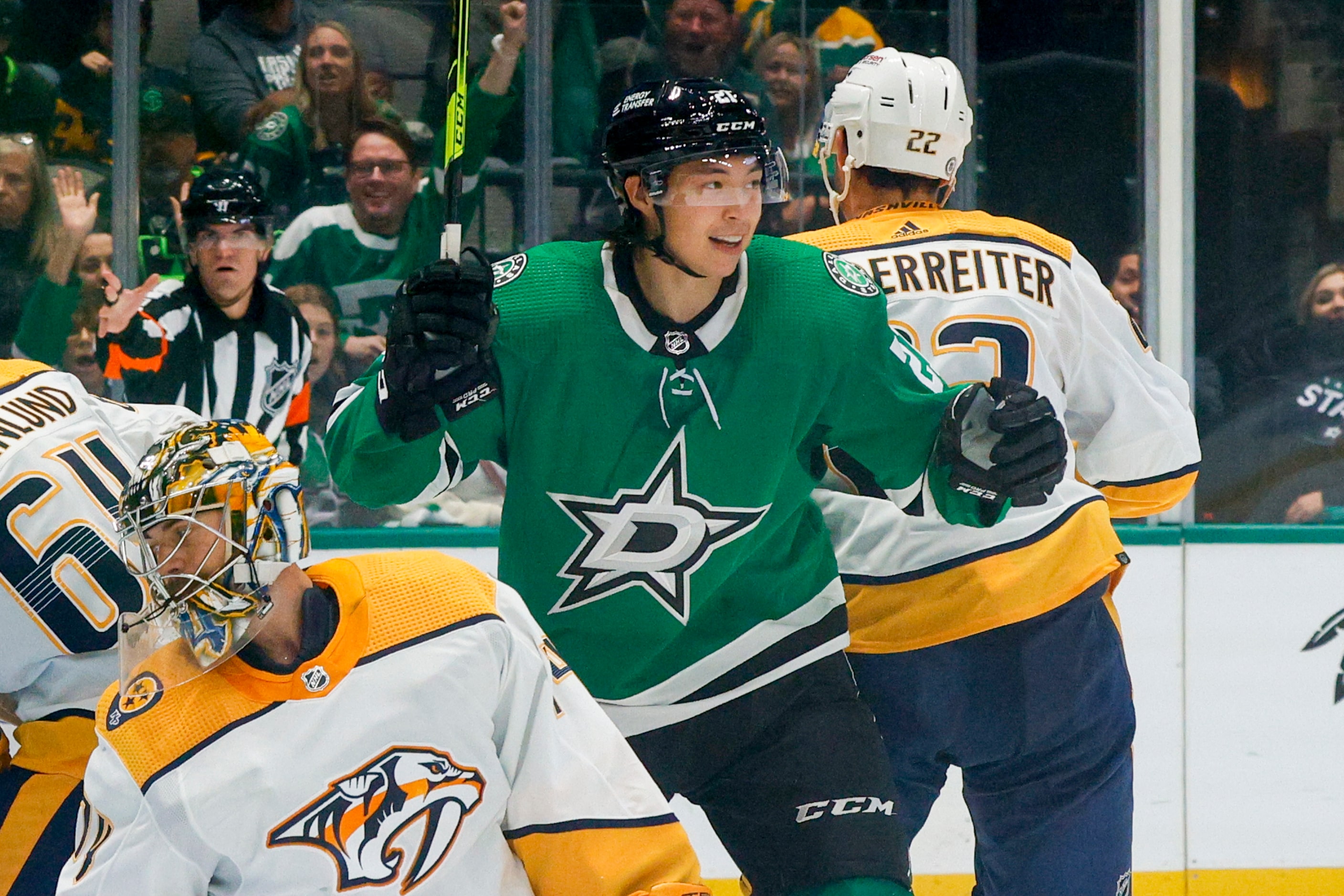 Dallas Stars left wing Jason Robertson (21) celebrates a goal during the third period of the...