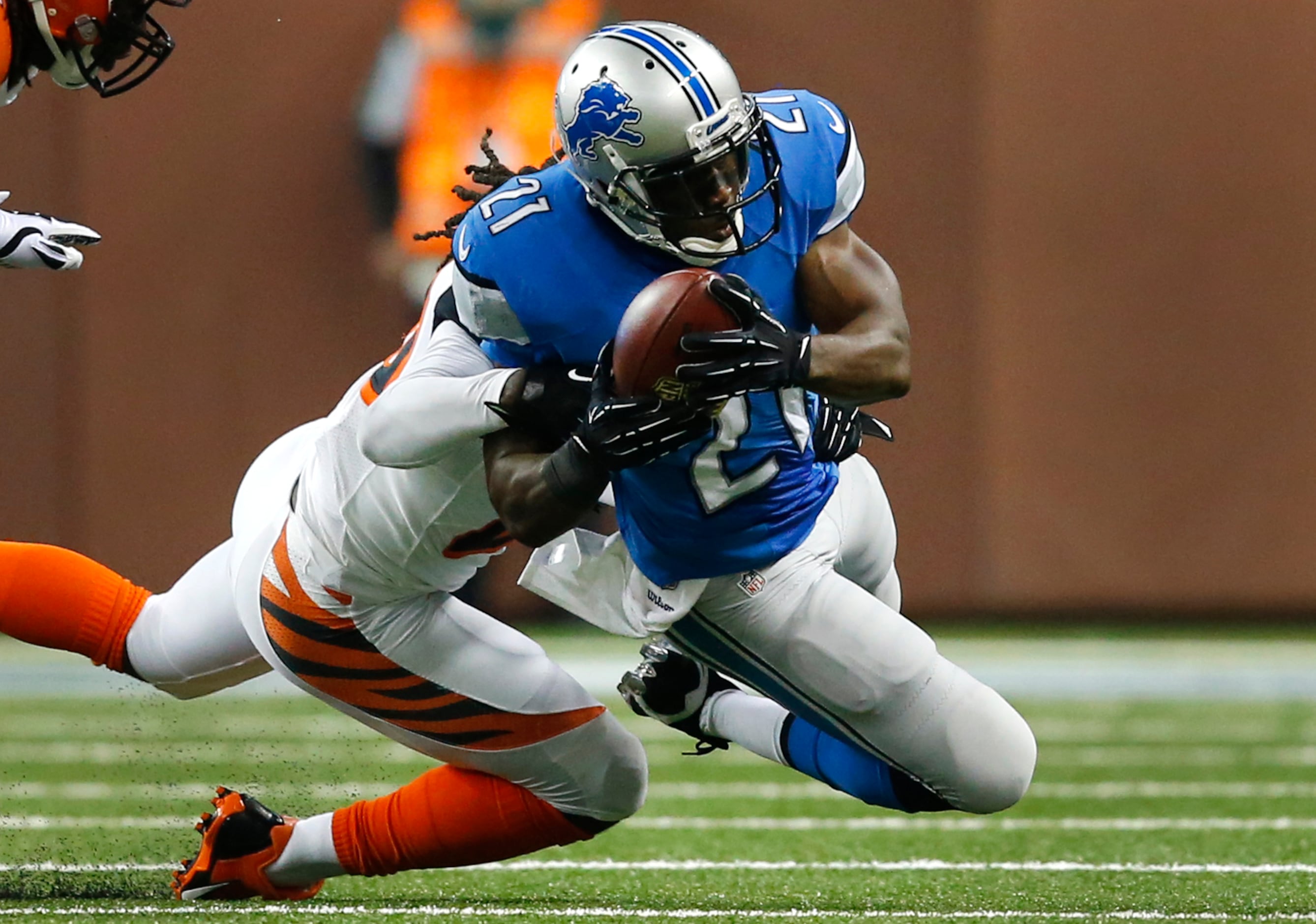 Report: Reggie Bush says he's ready to end NFL career, wants to