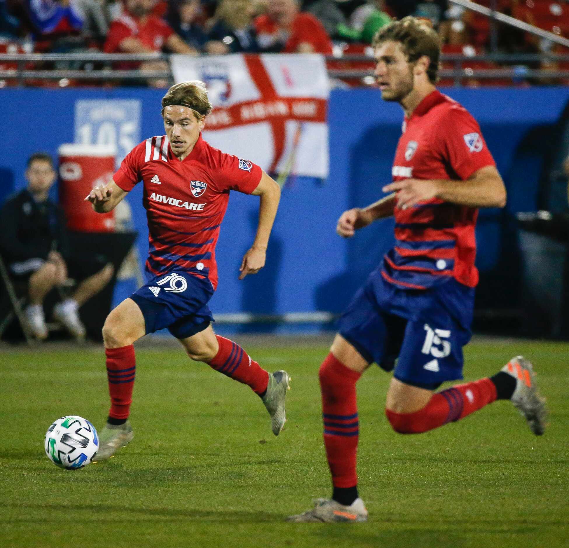 FC Dallas midfielder Paxton Pomykal (19) drives to score during the second half of an MLS...