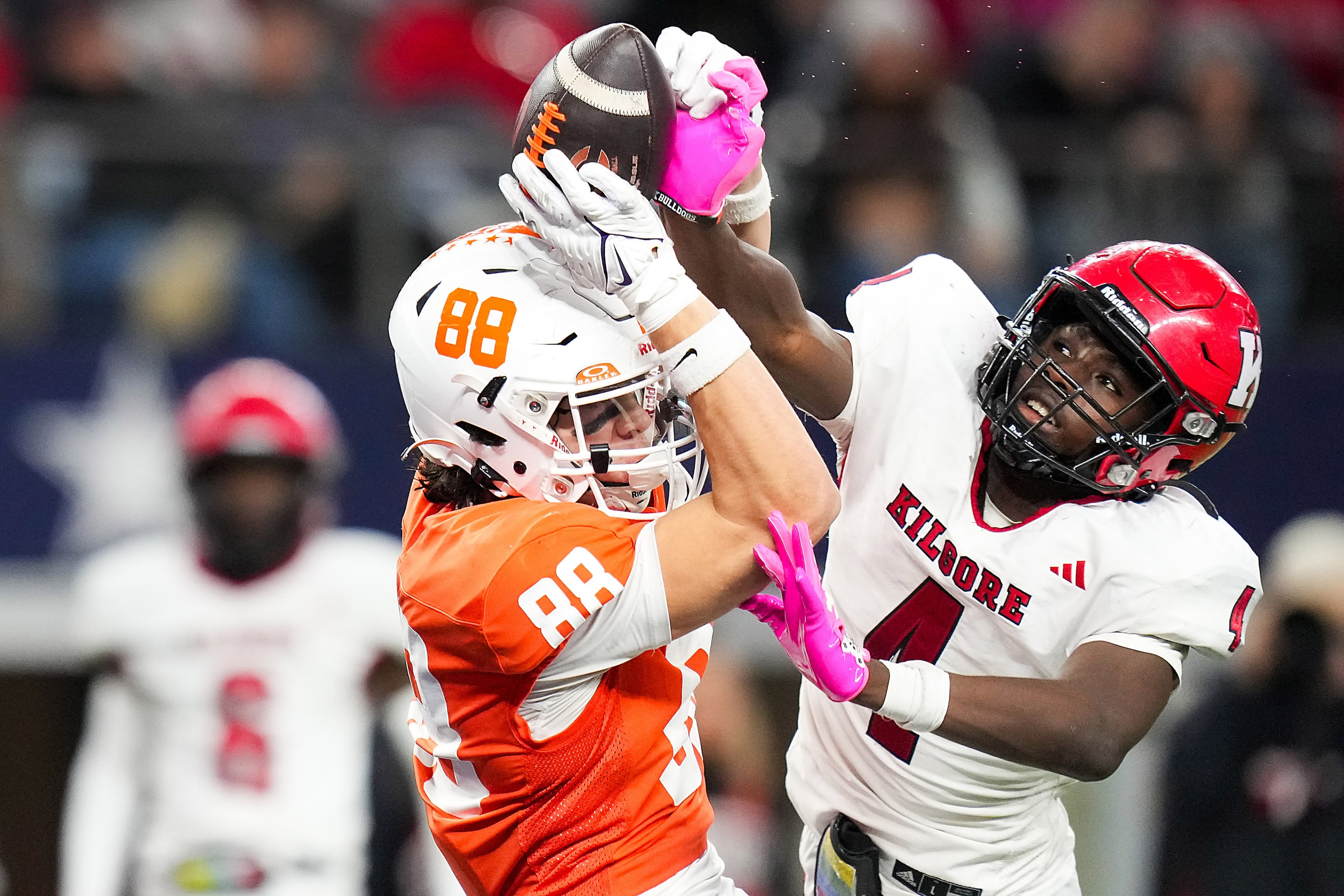 Celina's Wyatt Villarreal (88) catches a 20-yard touchdown pass from Bowe Bentley as...