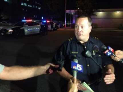  Deputy Chief Scott Walton briefed media at the scene this morning. (@EllenBryanNBC5)