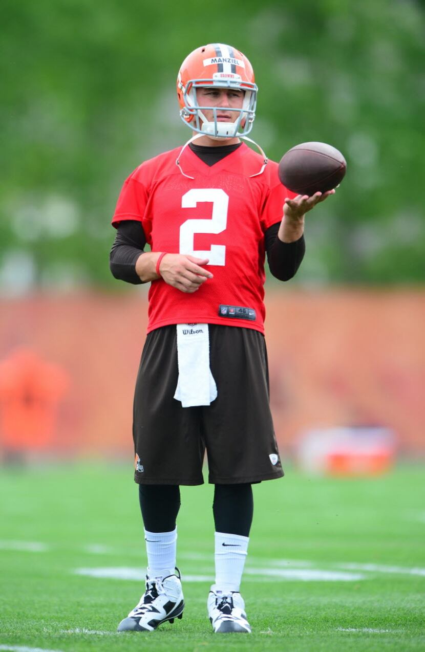 May 28, 2014; Berea, OH, USA; Cleveland Browns quarterback Johnny Manziel (2) during...