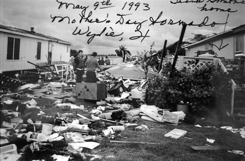 The trailer home of Doris and Frank Smith in Wylie on Mother's Day 1993.