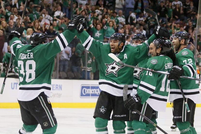 Dallas Vernon Fiddler (38), Trevor Daley (6), Alex Goligoski (33), Ryan Garbutt (16) and...