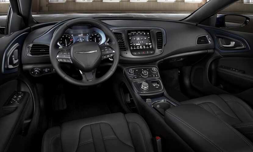While the interior  of the Chrysler 200 isn’t a knockout, it does show some nice styling.