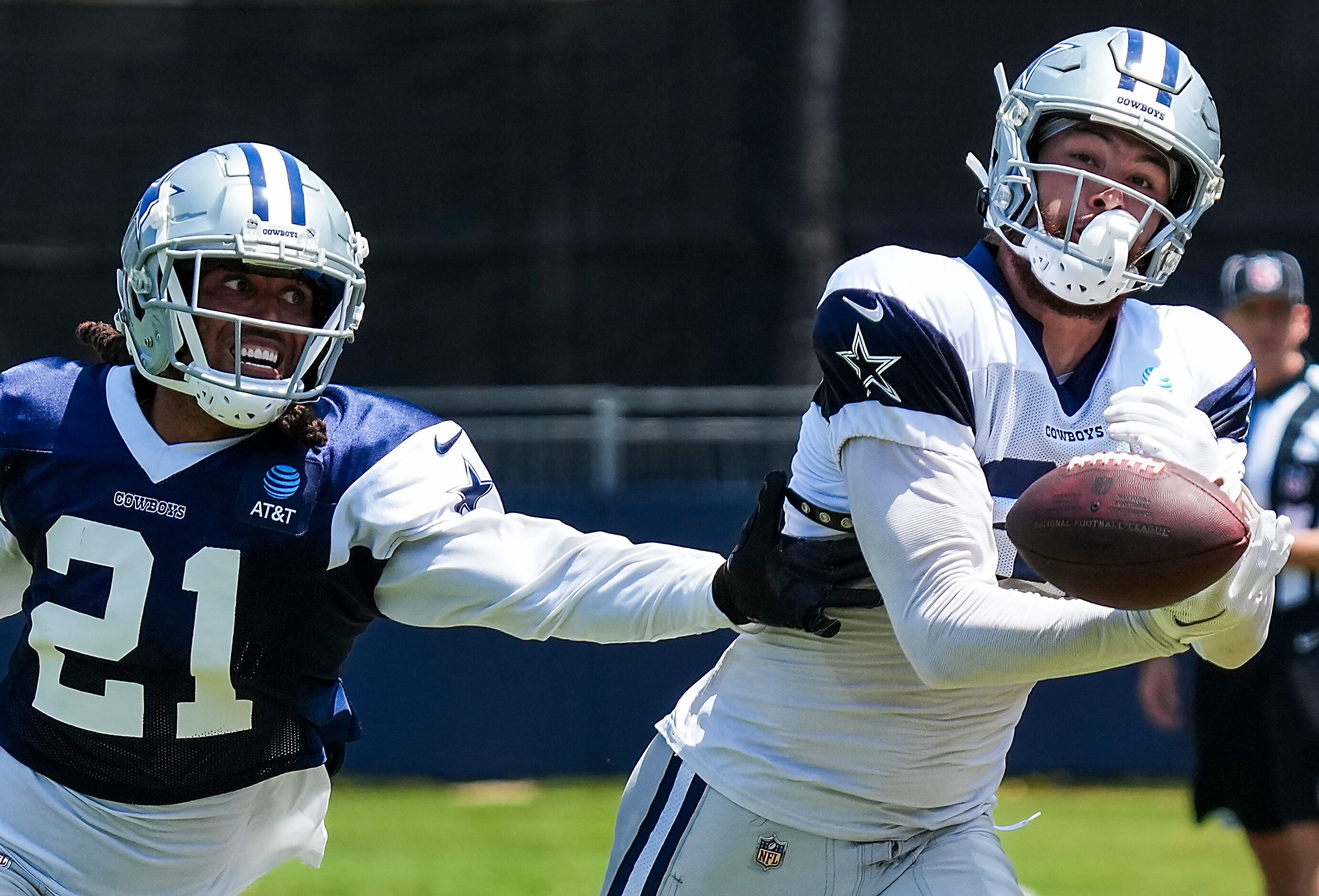 Dallas Cowboys wide receiver Simi Fehoko (81) can’t make a catch as cornerback Stephon...