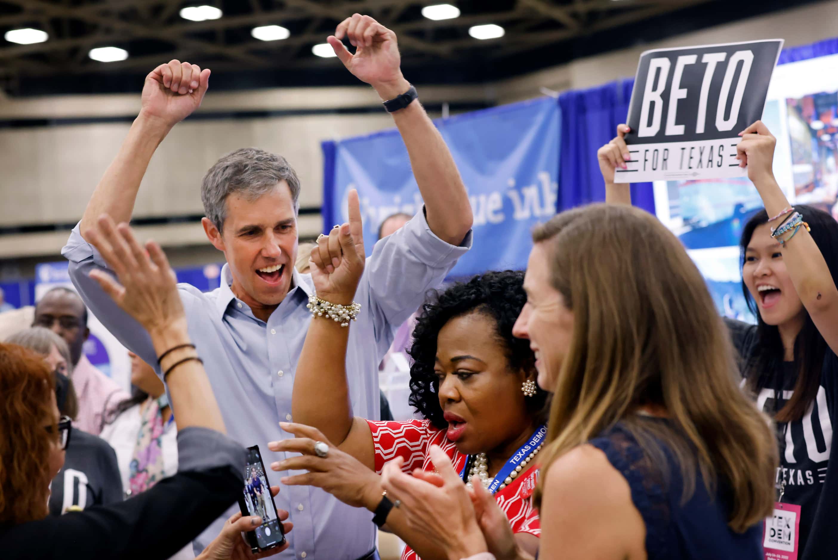 Democratic gubernatorial challenger  Beto O'Rourke and his wife Amy (second from right)...