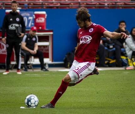 Tanner Tessmann shoots versus Orlando City B. (5-11-19)